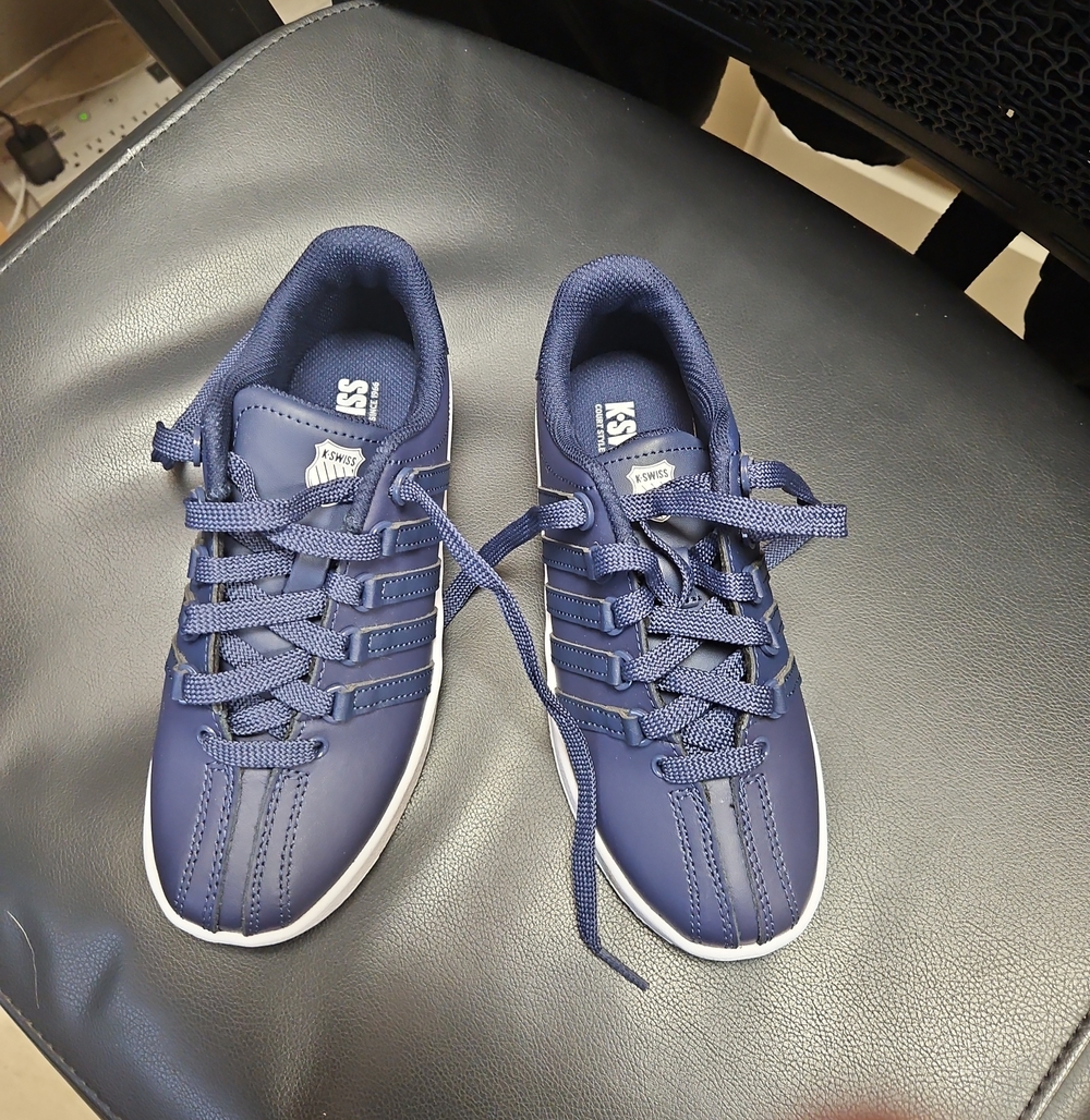 K-Swiss Navy Low-Top Kids Sneakers